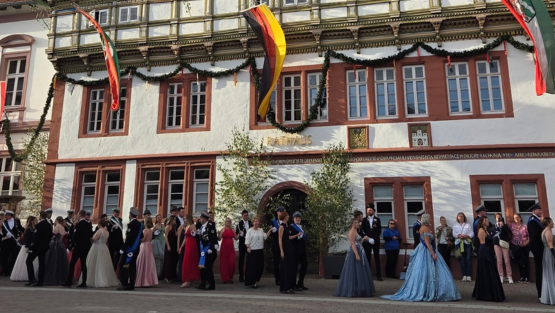 Gemeinschaft, Tradition und neue Majestäten in Blomberg